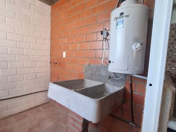 SE VENDE DEPARTAMENTO EN 2DO PISO EN FRACC LOS CIRUELOS, HUEJOTZINGO PUEBLA