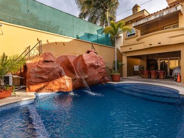 Villa en venta en Las Gaviotas, Puerto Vallarta.