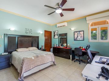 Villa en venta en Las Gaviotas, Puerto Vallarta.