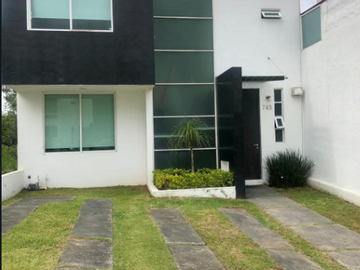 Venta de casa en Altozano