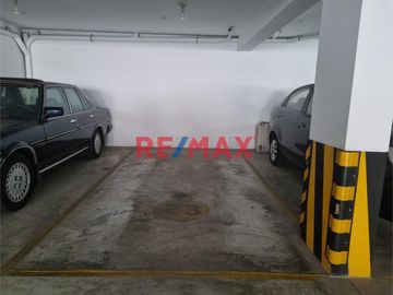 Vendo Departamento Duplex En Surquillo Límite Con Miraflores Con Cochera