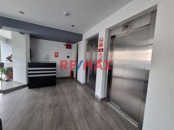 Vendo Departamento Duplex En Surquillo Límite Con Miraflores Con Cochera