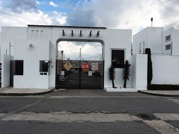 CASA EN VENTA DE REMATE BANCARIO LERMA EDOMEX