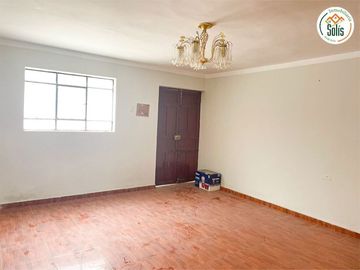 ALQUILA CASA DE 2 PISOS JIRON MIGUEL IGLESIAS, CAJAMARCA