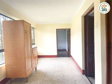 ALQUILA CASA DE 2 PISOS JIRON MIGUEL IGLESIAS, CAJAMARCA