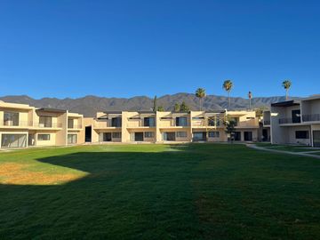 Casa Lake front en venta en El Encanto en Chapala