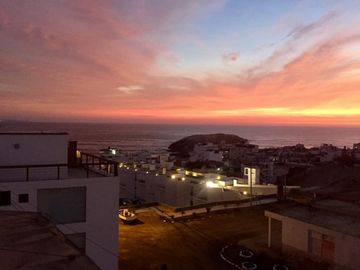 Venta De Departamento Con Piscina En Punta Hermosa