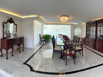 Satelite. Bella y Enorme Mansión, Elegancia, Comodidad