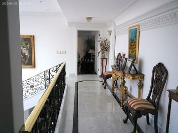 Satelite. Bella y Enorme Mansión, Elegancia, Comodidad