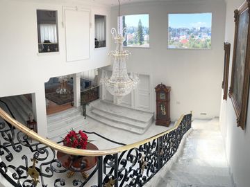 Satelite. Bella y Enorme Mansión, Elegancia, Comodidad