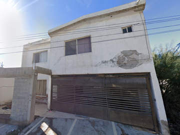 CASA EN AV. AGUA, SAN PEDRO, COAHUILA. ¡NO CREDITOS!