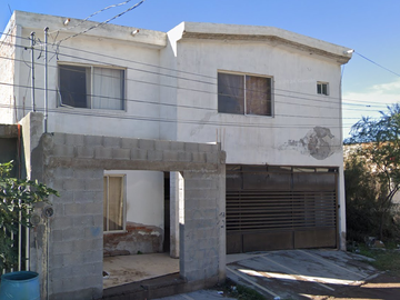 CASA EN AV. AGUA, SAN PEDRO, COAHUILA. ¡NO CREDITOS!