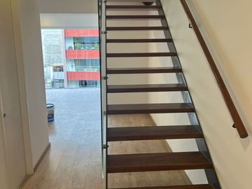 Vive con estilo en moderno departamento dúplex vista exterior en Miraflores