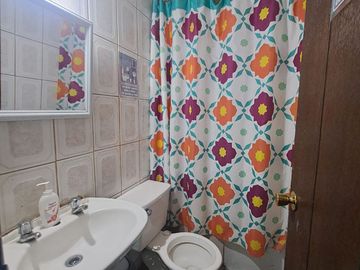 Se Vende Casa 137 M2, Parque Versalles I, Maipú- Pajaritos
