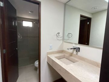 CASA EN RENTA VALLE DE LAS FUENTES, MOD SAUCE, CALIMAYA A 10 MIN METEPEC