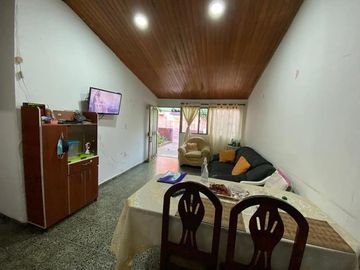 VENDO CASA CAMPESTRE FUNSA CUNDINAMARCA