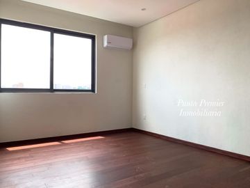 Departamento de Lujo en Venta en Colomos Providencia Nuevo