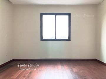 Departamento de Lujo en Venta en Colomos Providencia Nuevo
