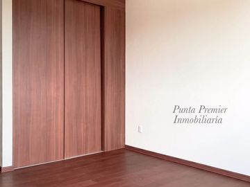 Departamento de Lujo en Venta en Colomos Providencia Nuevo