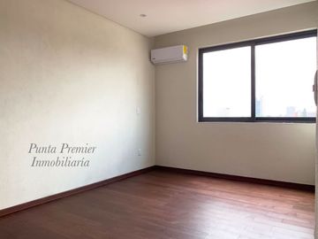 Departamento de Lujo en Venta en Colomos Providencia Nuevo