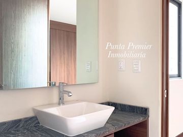 Departamento de Lujo en Venta en Colomos Providencia Nuevo