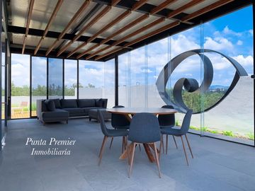 Departamento de Lujo en Venta en Colomos Providencia Nuevo