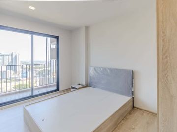 Launching a new condo Premium luxury, prime location, located in the heart of Chiang Mai city.