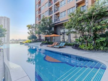 Launching a new condo Premium luxury, prime location, located in the heart of Chiang Mai city.