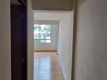 SAN MIGUEL VENTA BONITO DEPARTAMENTO DE 72 M2 MUY BIEN UBICADO EN LA AV RAZURI ENTRE LAS AVENIDAS ESCARDO, LOS PATRIOTAS Y LA LIBERTAD