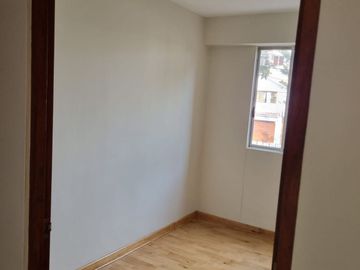 SAN MIGUEL VENTA BONITO DEPARTAMENTO DE 72 M2 MUY BIEN UBICADO EN LA AV RAZURI ENTRE LAS AVENIDAS ESCARDO, LOS PATRIOTAS Y LA LIBERTAD