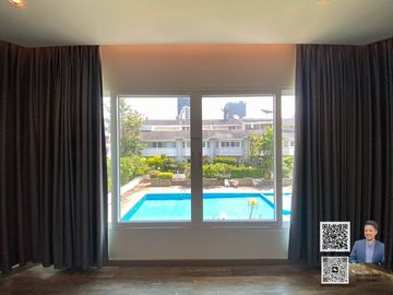 Corner Home Office for Sale with 8 Parking Spaces, Modern Design, and Swimming Pool in Thonglor