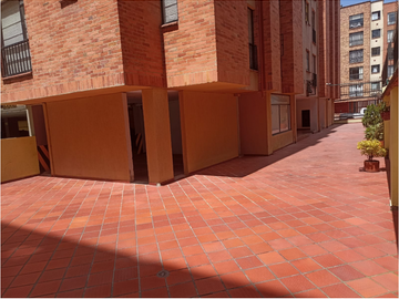 VENDO APARTA-ESTUDIO EN VICTORIA NORTE