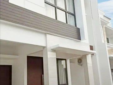 Cluster 2 lantai baru modern 2 lantai rawamangun jakarta timur