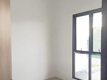 Cluster 2 lantai baru modern 2 lantai rawamangun jakarta timur