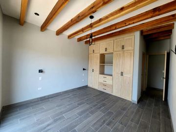 Casa. Privada Del Valle