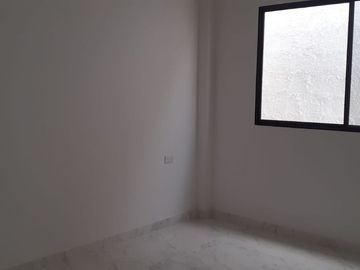 En Venta Casa con Jacuzzi Salinas Costa de Oro con calles asfaltadas