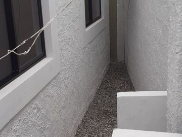 En Venta Casa con Jacuzzi Salinas Costa de Oro con calles asfaltadas
