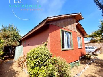 SE VENDE CASA CON GRAN OPORTUNIDAD DE RENTABILIZAR... OFERTA!!