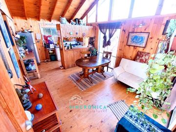 SE VENDE CASA CON GRAN OPORTUNIDAD DE RENTABILIZAR... OFERTA!!