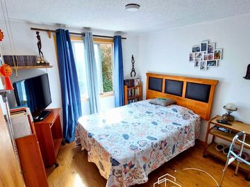 SE VENDE CASA CON GRAN OPORTUNIDAD DE RENTABILIZAR... OFERTA!!