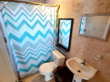 SE VENDE CASA CON GRAN OPORTUNIDAD DE RENTABILIZAR... OFERTA!!