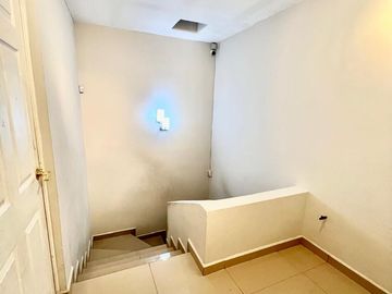 CASA VENTA LAS LOMAS SECTOR JARDINES GARCIA NUEVO LEON