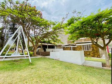Venta De Casa Campo En Santa Rosa De Quives -Yangas