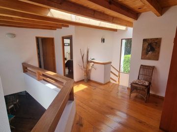 CASA FUNCIONAL Y PRÁCTICA EN VENTA, CENTRO DE AVANDARO