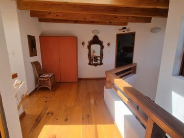 CASA FUNCIONAL Y PRÁCTICA EN VENTA, CENTRO DE AVANDARO