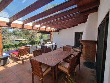 CASA FUNCIONAL Y PRÁCTICA EN VENTA, CENTRO DE AVANDARO