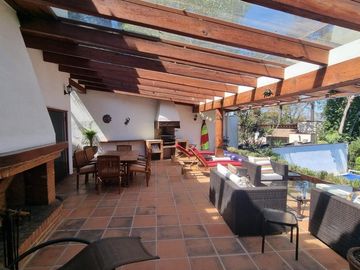CASA FUNCIONAL Y PRÁCTICA EN VENTA, CENTRO DE AVANDARO