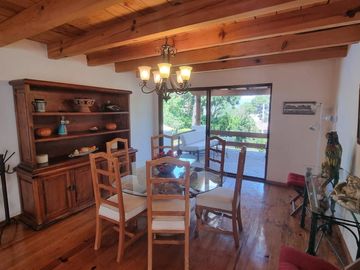 CASA FUNCIONAL Y PRÁCTICA EN VENTA, CENTRO DE AVANDARO