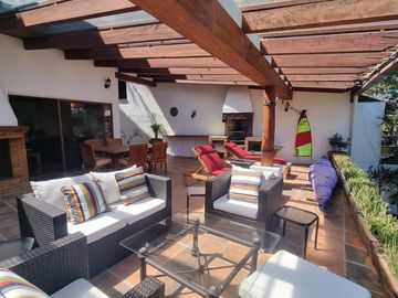 CASA FUNCIONAL Y PRÁCTICA EN VENTA, CENTRO DE AVANDARO