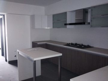 VENTA DEPARTAMENTO AV. CIRCUNVALACIÓN GOLF LOS INCAS SURCO